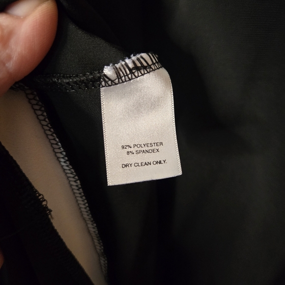 White House Black Market Elegant Black Mini Dress with White Trim - Picture 5 of 5